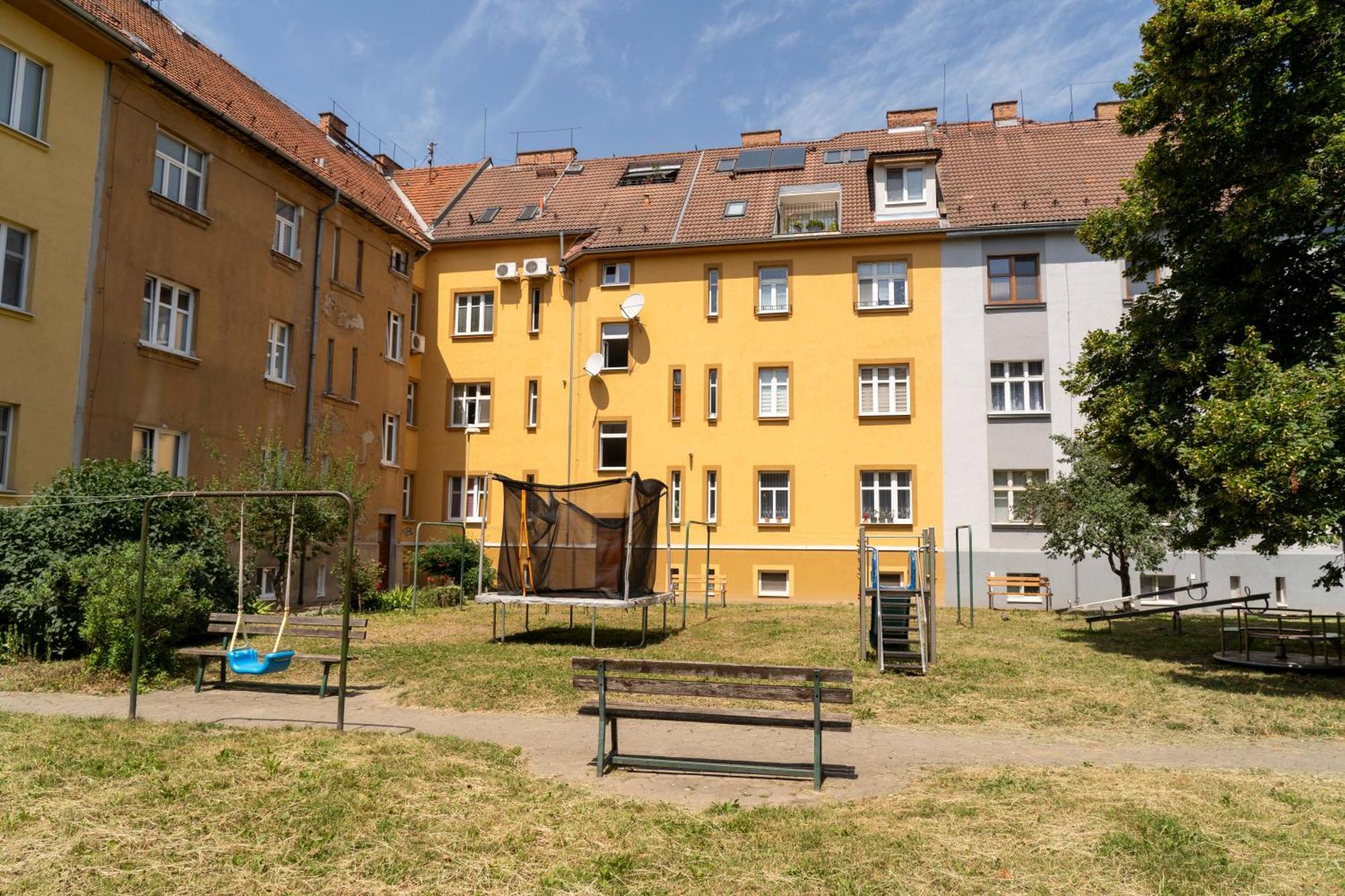 Business & Family Apartment Letna Кошице Екстериор снимка